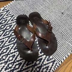 IL BISONTE トングサンダル - メルカリ