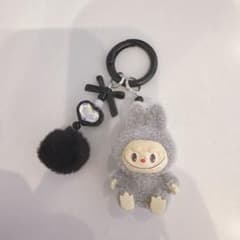 ラブブLABUBUぬいぐるみキーホルダー ストラップ - メルカリ