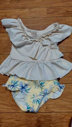 petit main水着80 セパレートカシュクールフリルのサムネイル