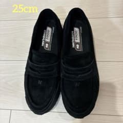 New Balance 1906L ブラック ローファーのサムネイル