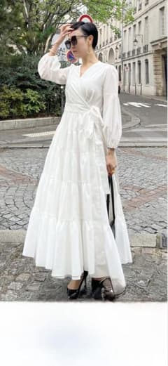 OSY JENNE ジェンヌ ティアード ワンピース 長袖 S 　白 OSY様専用 JENNE ジェンヌ ティアード ワンピース 長袖 S 白 - メルカリ