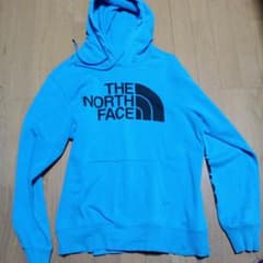 THE NORTH FACE フード付きパーカー 青（水色）のサムネイル
