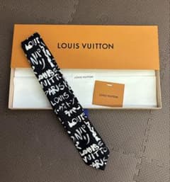 LOUIS VUITTON ネクタイ ロゴ 総柄 ブラック nigo - メルカリ