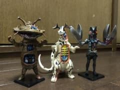 ウルトラ怪獣解剖図鑑　3体セットのサムネイル