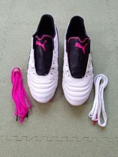 【値下げあり】Puma サッカースパイク レゼルバ 28.0cmのサムネイル