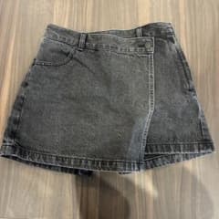 ブラックデニム ラップショートパンツのサムネイル
