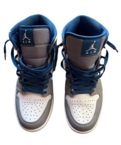 Nike Air Jordan 1 MID True Blueのサムネイル