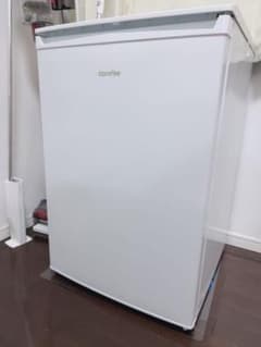 comfee コンフィ 冷凍庫 ホワイト2023年製 RCU83WH 86L - メルカリ