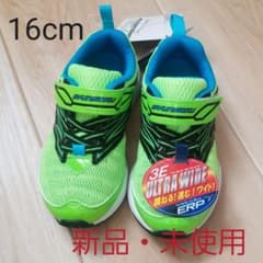 【新品・未使用】瞬足、靴、スニーカー16cmのサムネイル