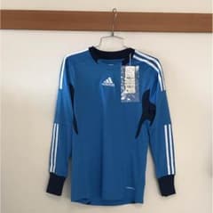 adidas  サッカー服のサムネイル