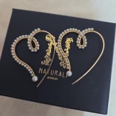 NATURALI 스케치 진주 하트 후크 귀걸이