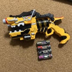 キョウリュウジャー ガブリボルバー 獣電池4個セットのサムネイル