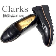 Clarks シャロングレイシー 23.5cm ブラック厚底ローファー 美品