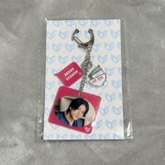 阿久根温世 3連アクリルキーホルダー - メルカリ