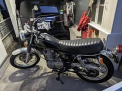YAMAHA SR400 RH01Jのサムネイル