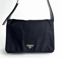 PRADA ショルダーバッグ　三角ロゴ　swag flexwitme dab PRADA ショルダーバッグ 三角ロゴ swag flexwitme dab - メルカリ
