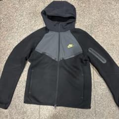 NIKE テックフリース S 海外限定のサムネイル