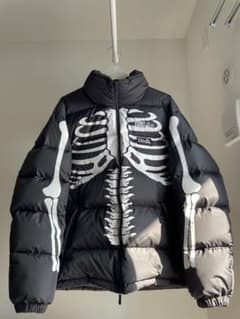 【限定モデル】FULL-BK × FIRST DOWN DOWN JACKET 限定モデル】FULL-BK × FIRST DOWN DOWN JACKET - メルカリ