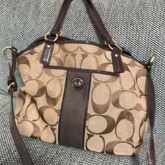 美品  COACH コーチ ショルダーバッグのサムネイル
