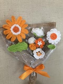 ハンドメイド かぎ針編み 枯れない プレゼント ブーケ 花束 レース編　ガーベラのサムネイル