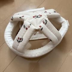 子ども用花柄ヘルメットのサムネイル