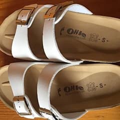 新品同様♡  夏白サンダルのサムネイル