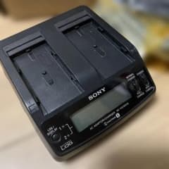 AC-VQ1051D バッテリーチャージャー AC-VQ1051D バッテリーチャージャー - メルカリ