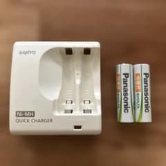 【動作品】SANYO 充電器 Panasonic 充電式エボルタ 単3形 2本のサムネイル