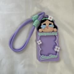 POP MART CRYBABY カードホルダーのサムネイル
