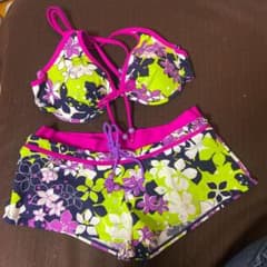 水着 ビキニのサムネイル