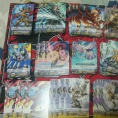 ヴァンガード ゴールドパラディンのサムネイル