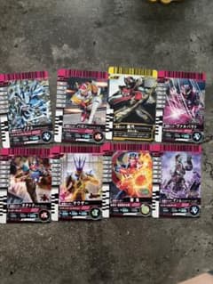 ガンバレジェンズ カード 8枚セットのサムネイル