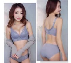 新品未使用　下着　上下セットのサムネイル