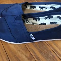 TOMS スリッポンのサムネイル