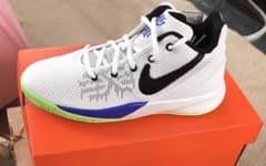 NIKE AIR ナイキのサムネイル