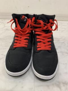 NIKE AIR JORDAN 1 パリ・サンジェルマンのサムネイル
