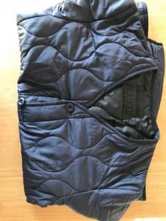 未使用 UNIQLO ウォームパデットミリタリージャケットMのサムネイル