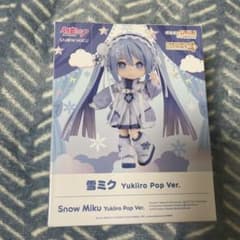 ねんどろいどどーる 雪ミク Yukiiro Pop Ver. ねんどろいど - メルカリ