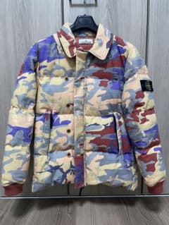 STONE ISLAND カモ ダウンジャケットのサムネイル
