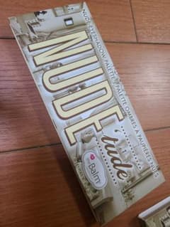 the balm NUDE EYESHADOW PALETTEのサムネイル