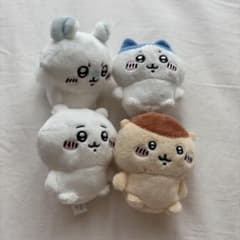 ちいかわ おすわりぬいぐるみ1のサムネイル