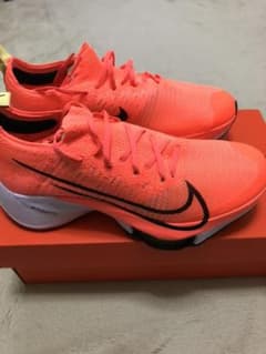 【最終値下げ】NIKE エアズーム テンポ ネクスト％ 25.5cmのサムネイル