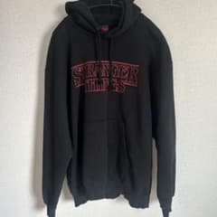 ストレンジャーシングス GU パーカー スウェット ブラック XL - メルカリ