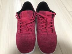 新品 Reebok   スニーカーのサムネイル
