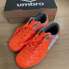 フットサルシューズ　アンブロのサムネイル