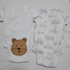 2枚セット　ギャップ　ベビー　ロンパースのサムネイル
