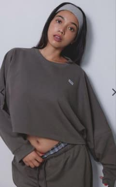 ALEXIA STAM Wellness スウェット トップス - メルカリ