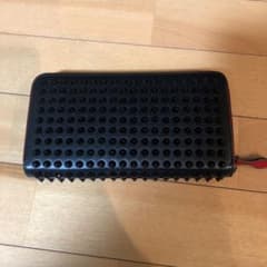 スタッズ長財布のサムネイル