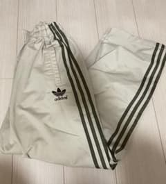 アディダスオリジナルス ジャージパンツのサムネイル