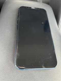 Apple iPhone 12 青のサムネイル